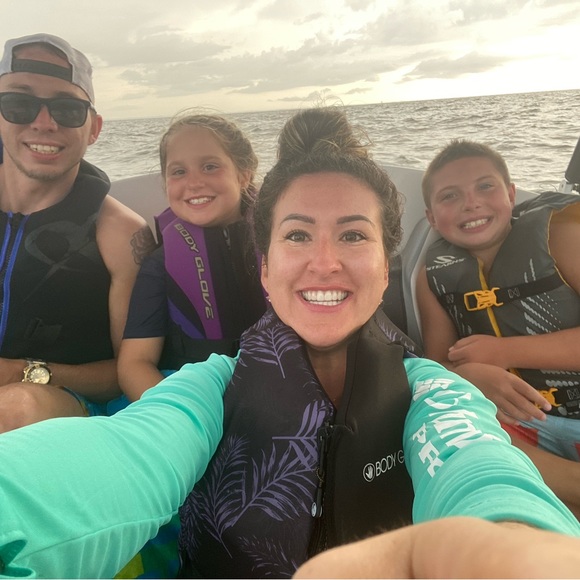 Meet your Posher, Lena - Picture 8 of 16